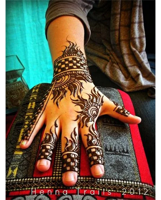 Grand Arch Arabic Mehndi Design Spread