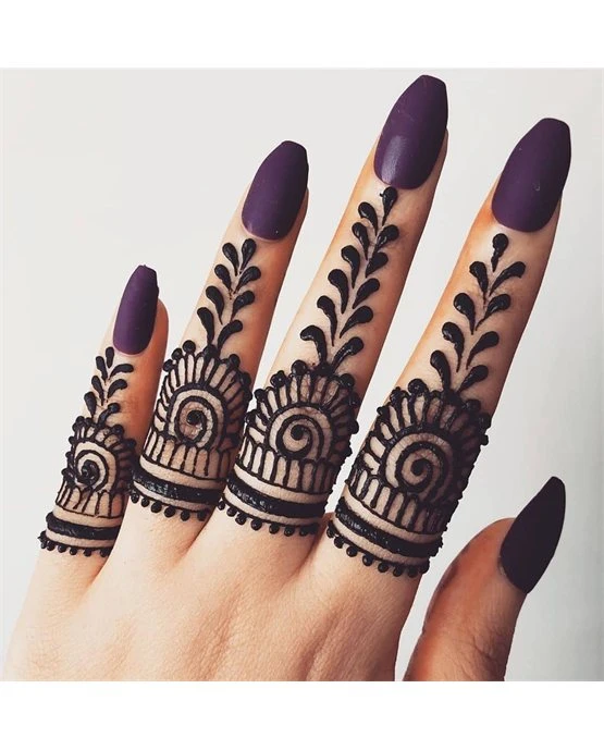 Sketch And Scallop Luxurious Ring Finger Mehndi Design Art Sketch And Scallop Luxurious Ring Finger Mehndi Design Art