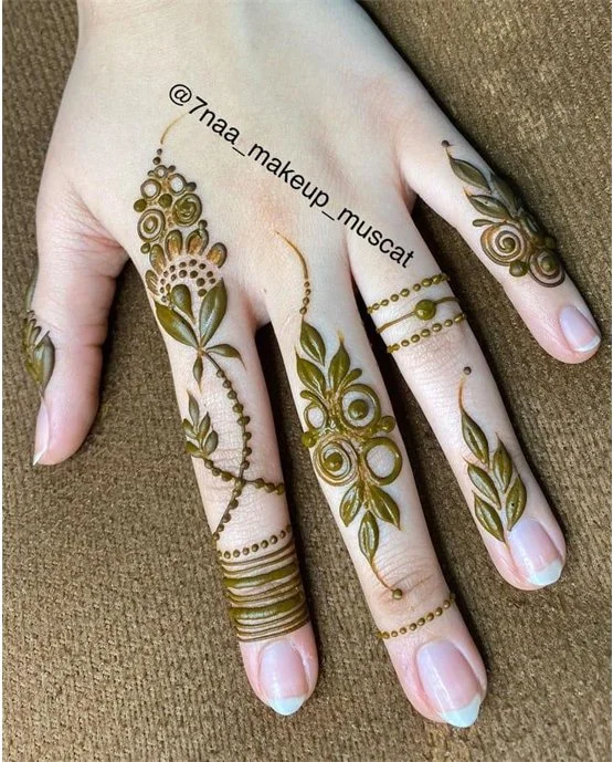 Beautiful Pathway Using Jasmine Simple Finger Mehndi Design Beautiful Pathway Using Jasmine Simple Finger Mehndi Design