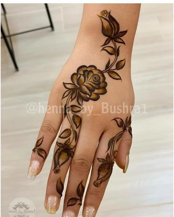 Sketch And Scallop Luxurious Simple Finger Mehndi Design Art Sketch And Scallop Luxurious Simple Finger Mehndi Design Art
