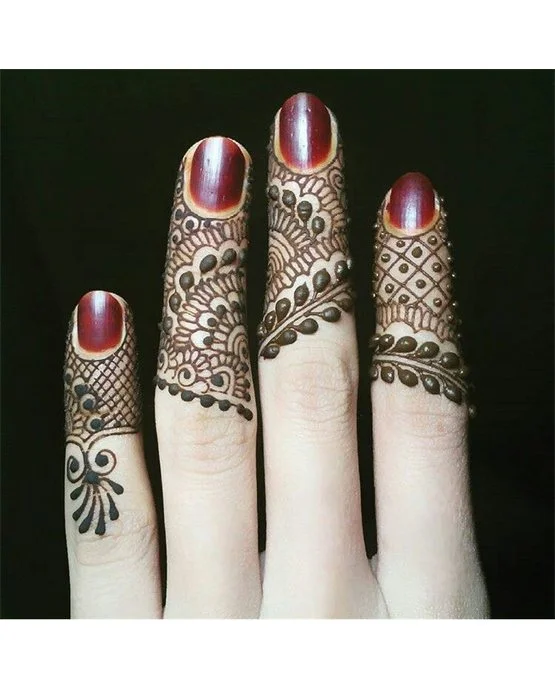Wave Inspired Light Simple Finger Mehndi Design Wave Inspired Light Simple Finger Mehndi Design