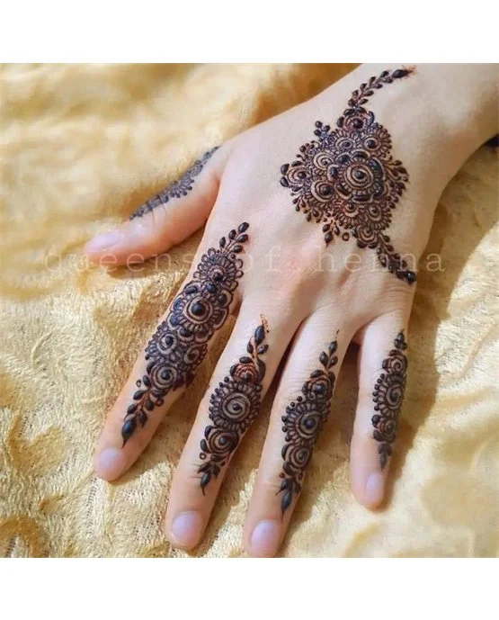 Butterfly Inspired Vibrant Stylish Finger Mehndi Design Butterfly Inspired Vibrant Stylish Finger Mehndi Design